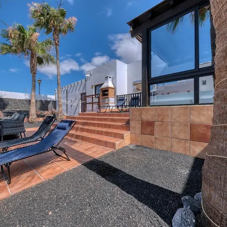 Salaria - Jacuzzi And Private Pool Villa Playa Blanca (Lanzarote)