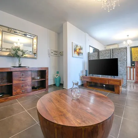 Salaria - Jacuzzi And Private Pool Villa Playa Blanca (Lanzarote)